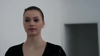 Babe enjoys anal sex right in the dance studio in HD quality