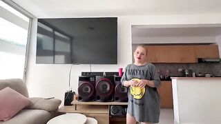 I'm going to finish this and put my dick in my mouth