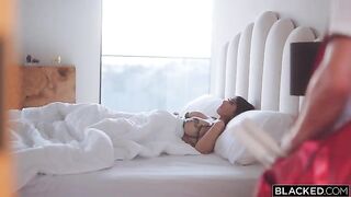 A babe is inspired by a big penis, it's her passion