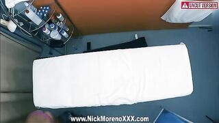 A massage man with a cock fucked a 19-year-old girl