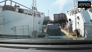 A sexy girl is begging to be fucked during her vacation