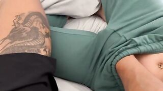 I have a great surprise for my stepsister, a hot one