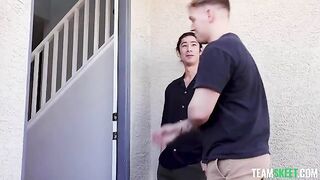A girl was saved by her friends in a daring act