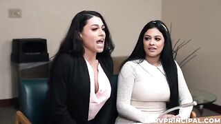 A girl came to her work and had sex with her partner in the office