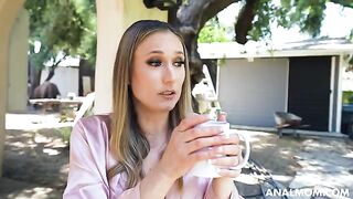 A mature woman wanted to experience anal sex and reach orgasm