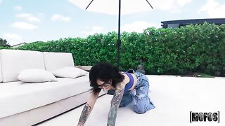 The brunette made a special minet for her lover