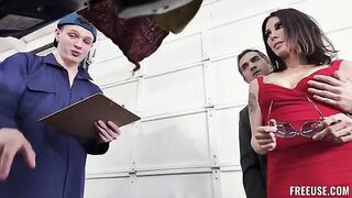 I had a free sex after my car was repaired