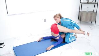Instead of jogging, the brunette got a good fuck in the gym