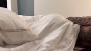 The stepfather can’t resist his stepdaughter’s allure anymore