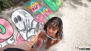 The white cock was able to surprise the mulatto girl