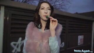 Public Agent channeled Kisses raw energy on the streets for cash and fame