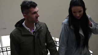 Instead of a thousand compliments, she got a cock in her wet pussy