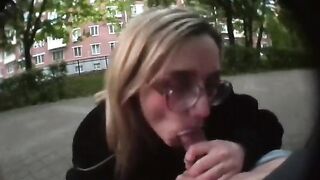 Babe agreed to suck my cock on the city streets
