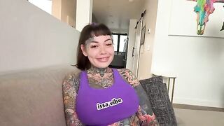 The woman with a split tongue blowjob skill is fucking freaky
