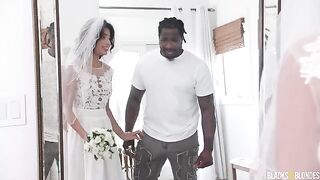 A girl chose her groom based on the impressive size of his manhood