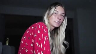 She made a lip gloss and gave me a blowjob, showcasing her creative and passionate side