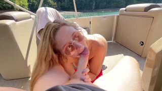 Babe got messy double creampie on a pleasure cruise - Molly Pills